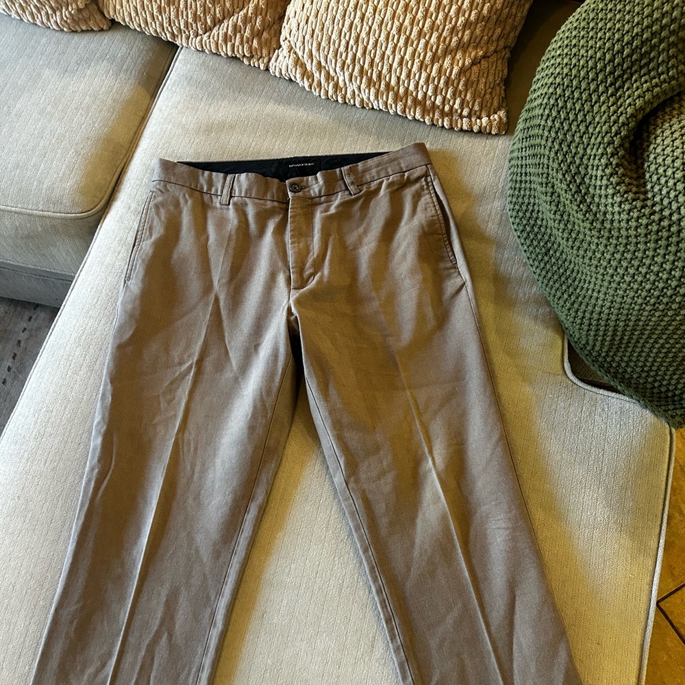 Men’s Banana Republic slacks size 34 x 30